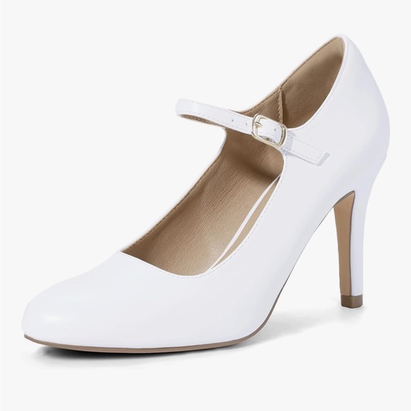 Elegant White Mary Jane Heels - Picture 1 of 12